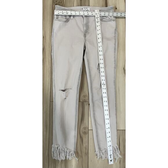 Free People Distressed Khaki Jeans With Frayed Ends Women’s Size 26 - Picture 2 of 13